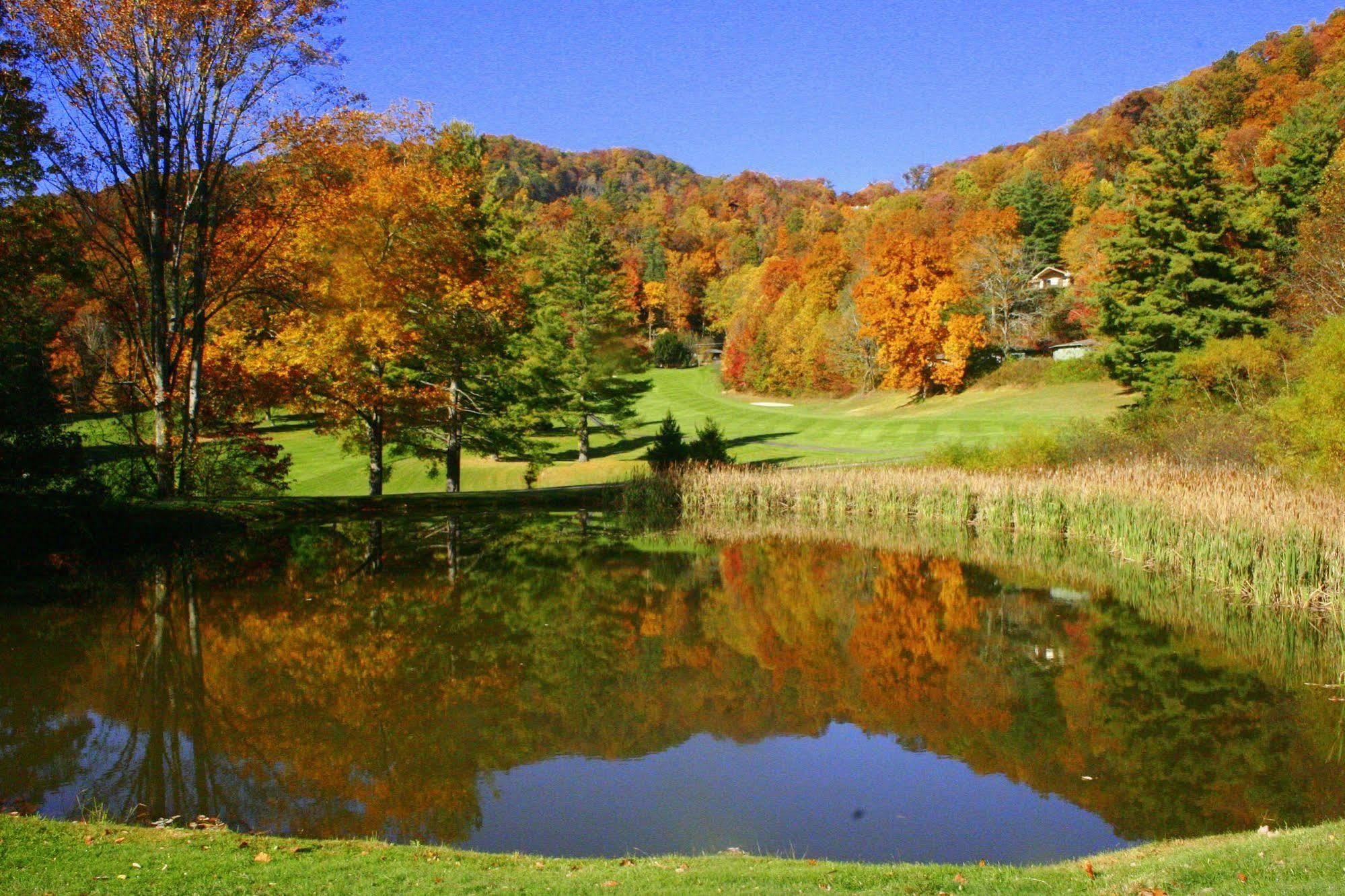 Aparthotel Peppertree Maggie Valley Extérieur photo