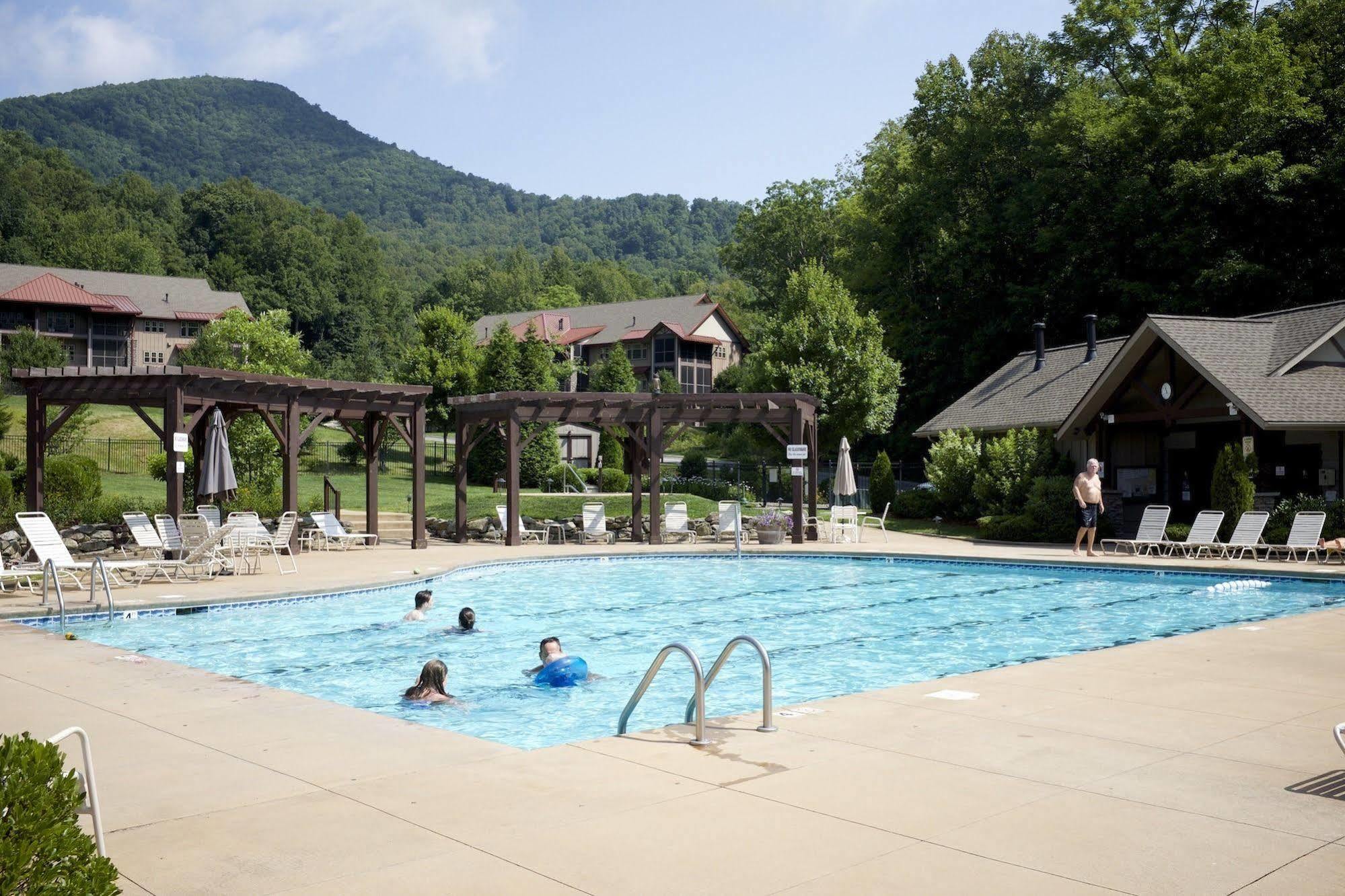 Aparthotel Peppertree Maggie Valley Extérieur photo